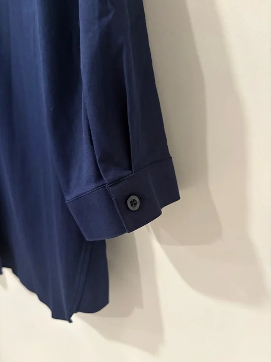 Chicos No Iron Stretch Popover Tunic Top - Picture 7 of 8